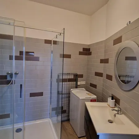 Fliegerheim Nr 5 *